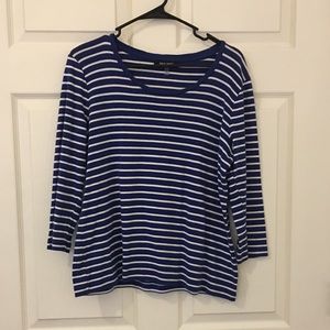 🌟Nine West shirt. Size XL. Runs small